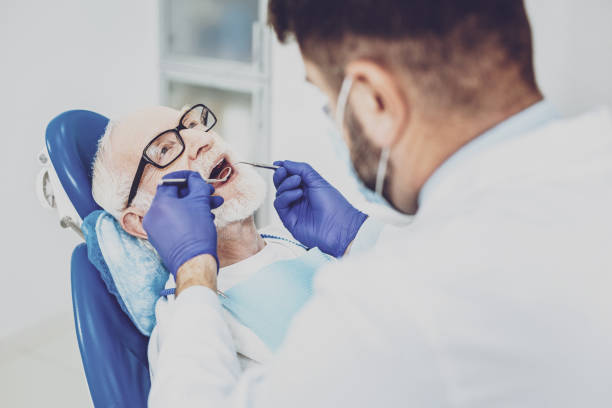 Best Cracked Tooth Emergency Dentist  in Crystal, MN